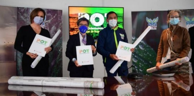 Alcaldesa radicó el POT para el Renacer de Bogotá 2022-2035